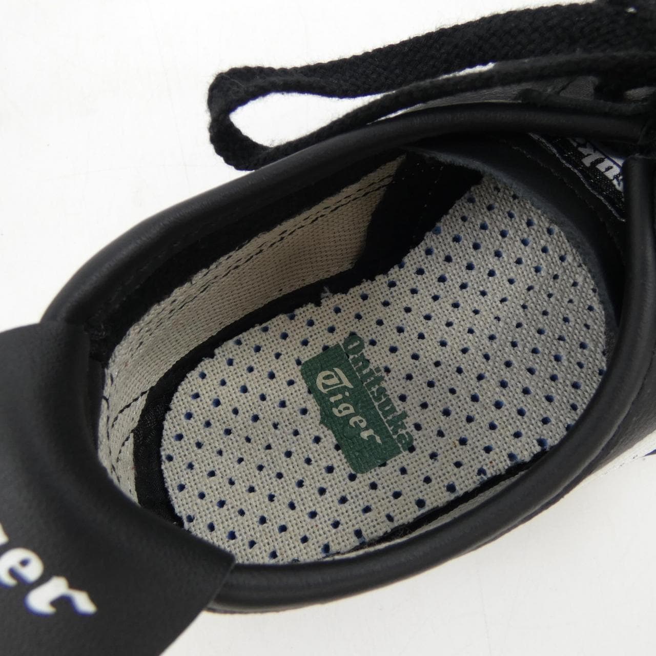 オニツカ タイガー ONITSUKA TIGER シューズ