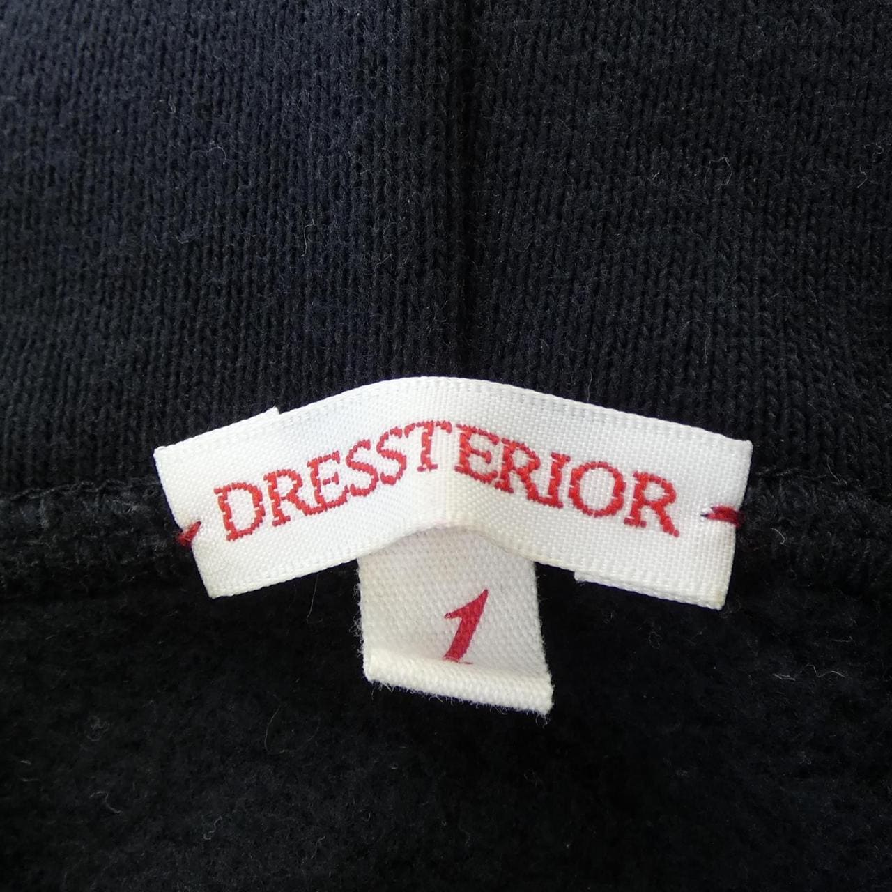 ドレステリア DRESSTERIOR パーカー