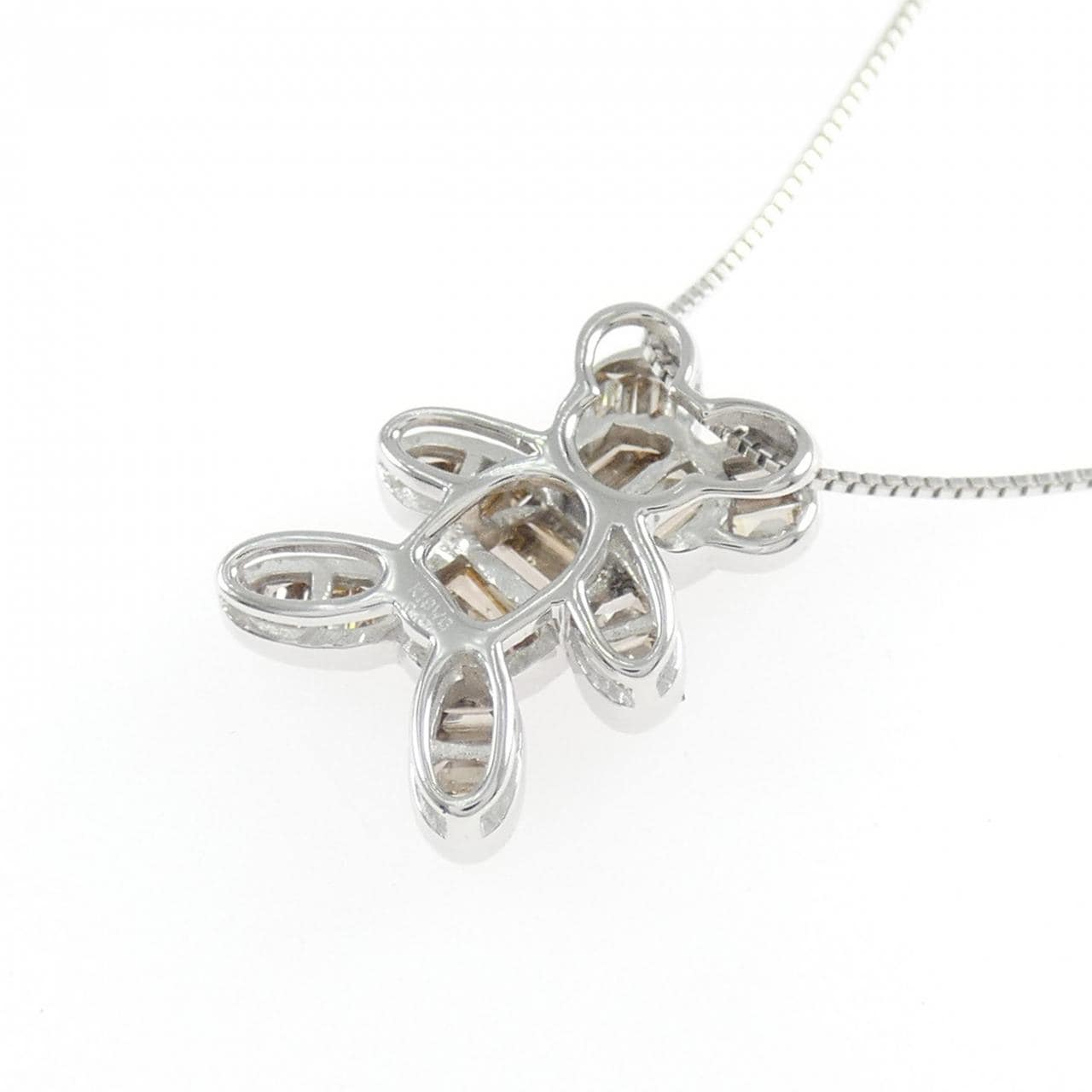 K18WG ベア ダイヤモンド ネックレス 0.47CT