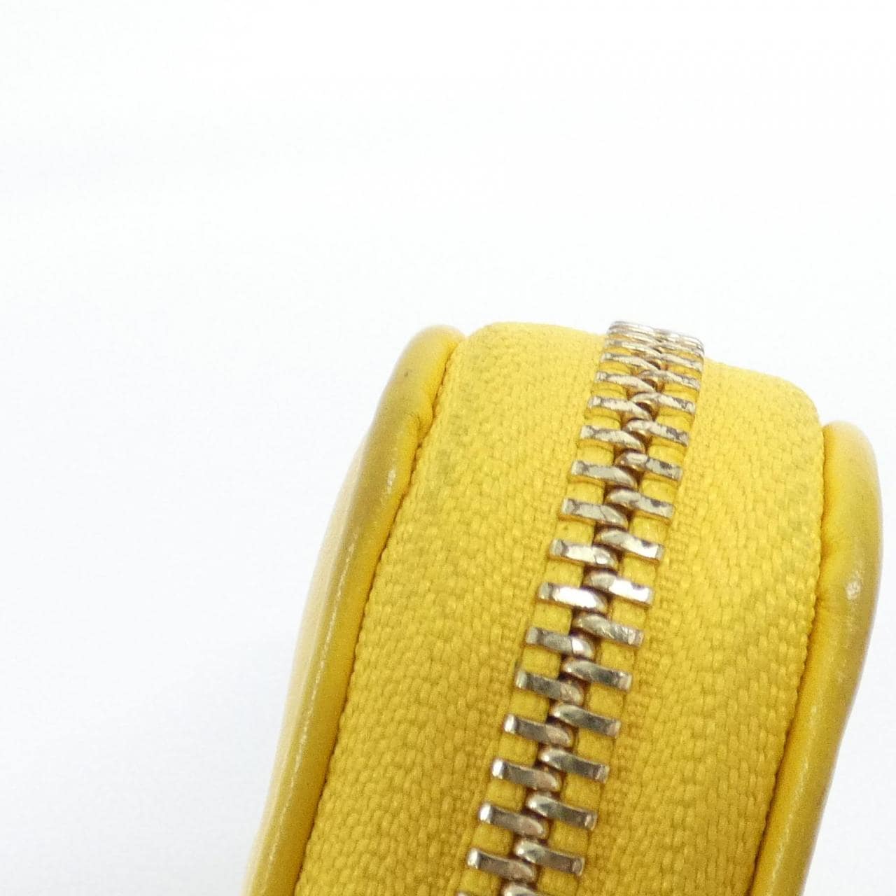 ルイヴィトン クッサン(スーパーラッキーデー) ジッピー ウォレット M13699 財布