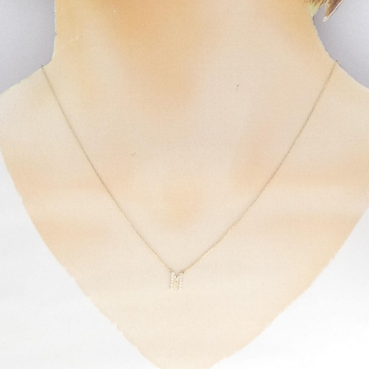 アーカー イニシャル ネックレス 0.06CT