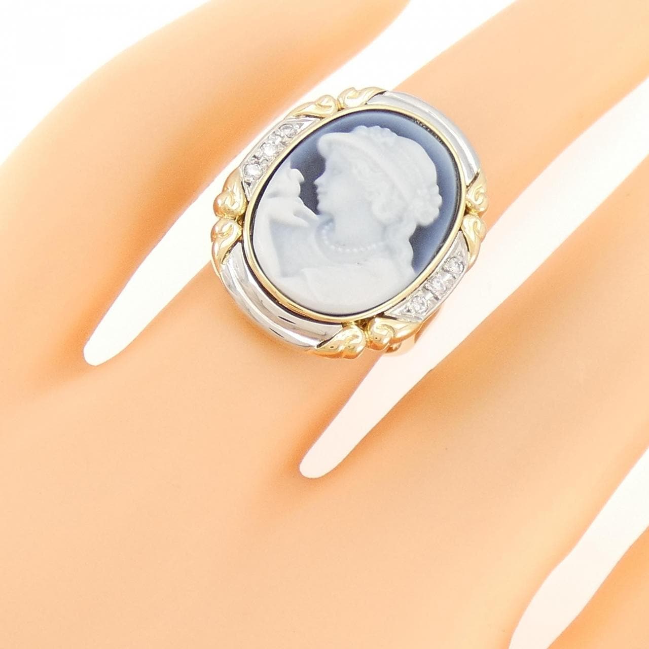 K18YG/PT Agate Cameo Ring