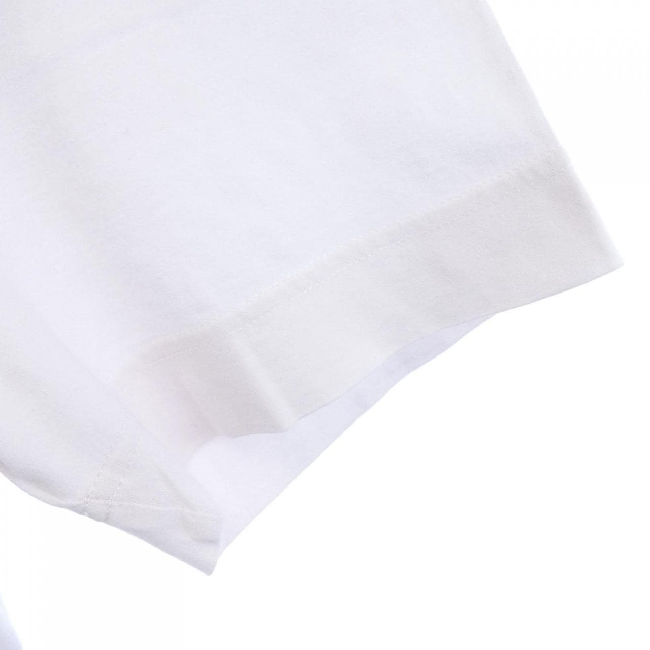フェンディ FENDI FY0936 ACN7 Tシャツ