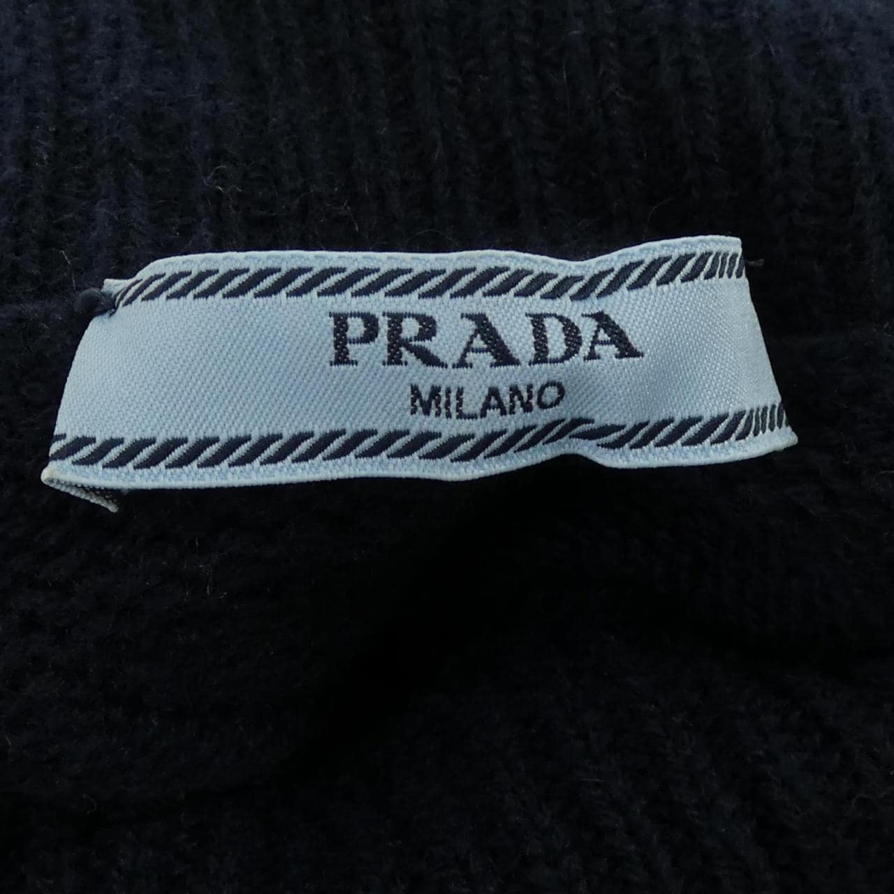 プラダ PRADA P26536 S000 ニット