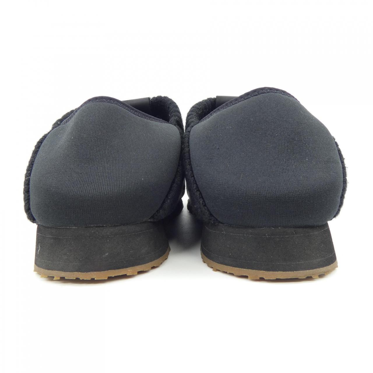 テバ TEVA スニーカー