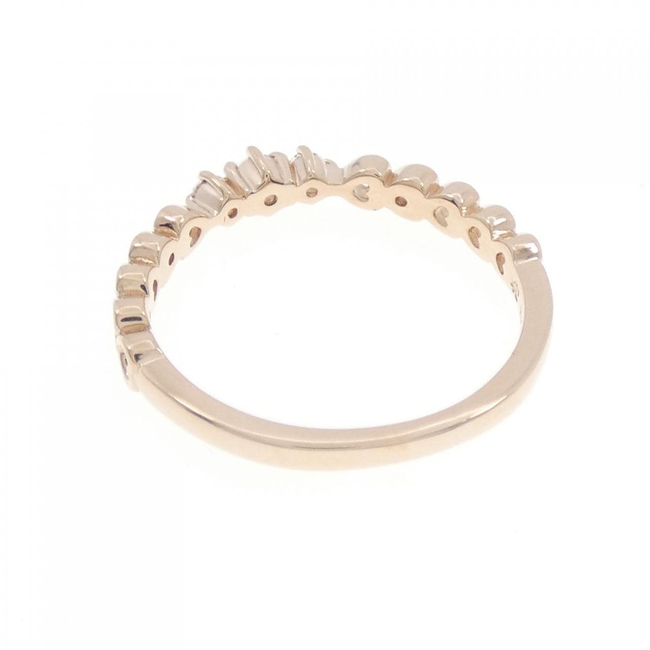 4゜C heart Diamond ring