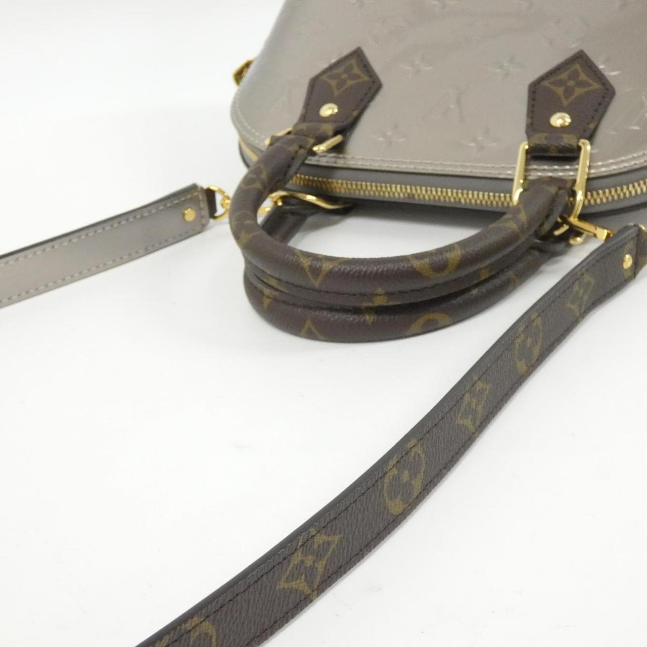 ルイヴィトン ヴェルニ+モノグラム アルマBB M44862 バッグ