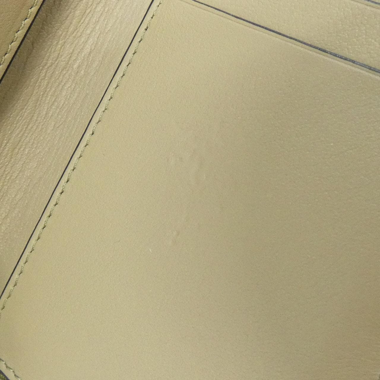 ロエベ C660P30X02 財布