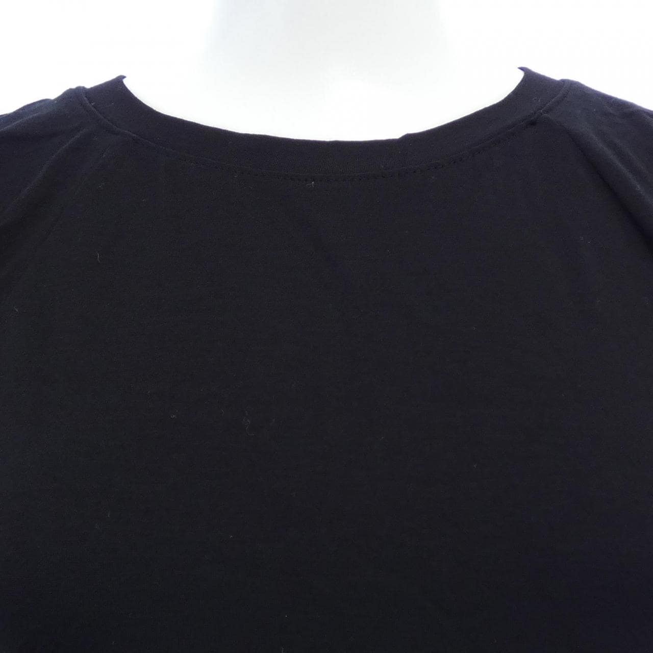 ソブ SOV. トップス