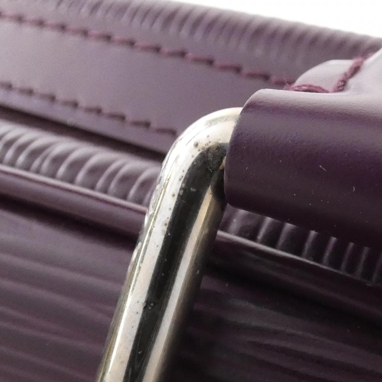 ルイヴィトン エピ ボーリング モンテーニュ PM M5932K バッグ