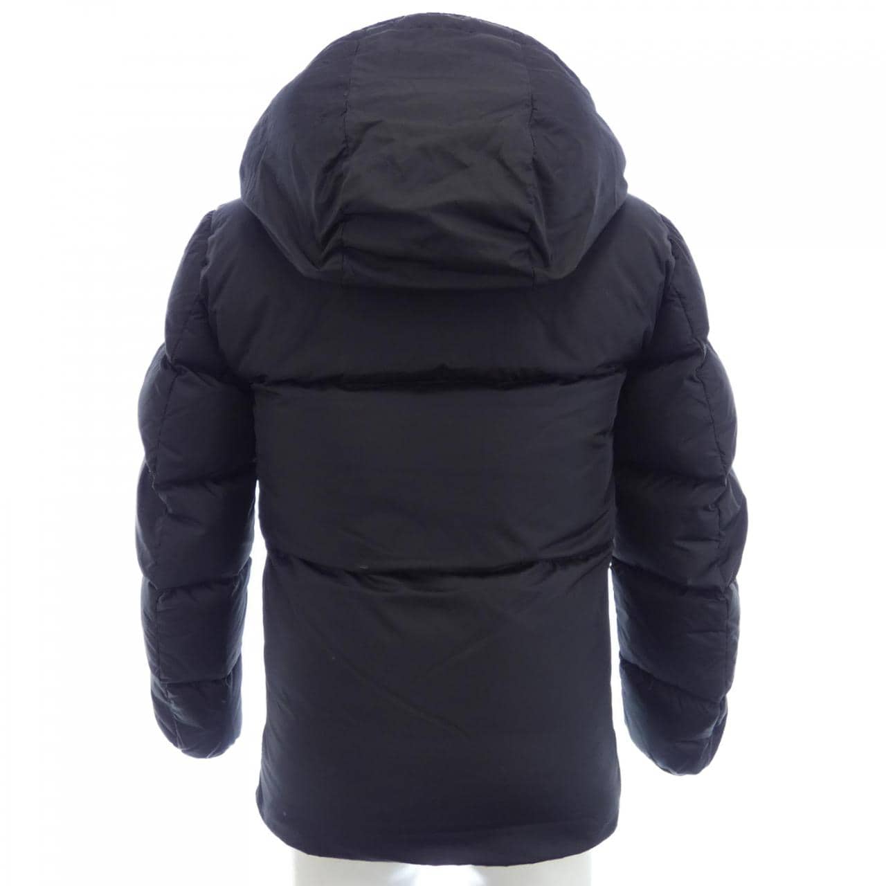 モンクレール MONCLER ダウンジャケット