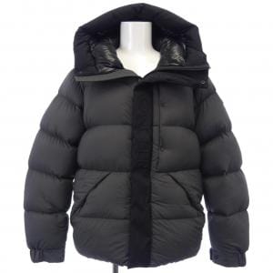 モンクレール MONCLER ダウンジャケット