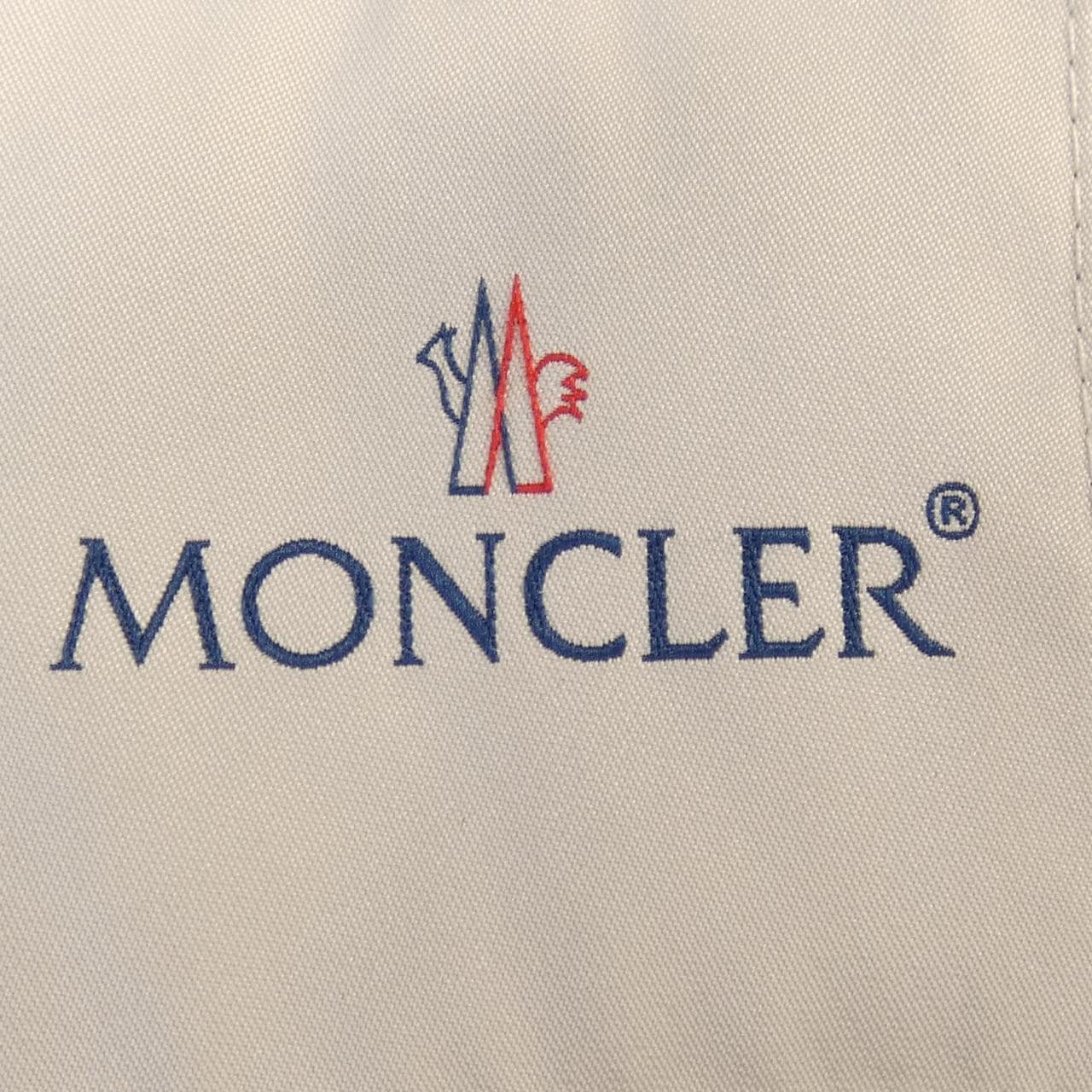 モンクレール MONCLER ダウンコート