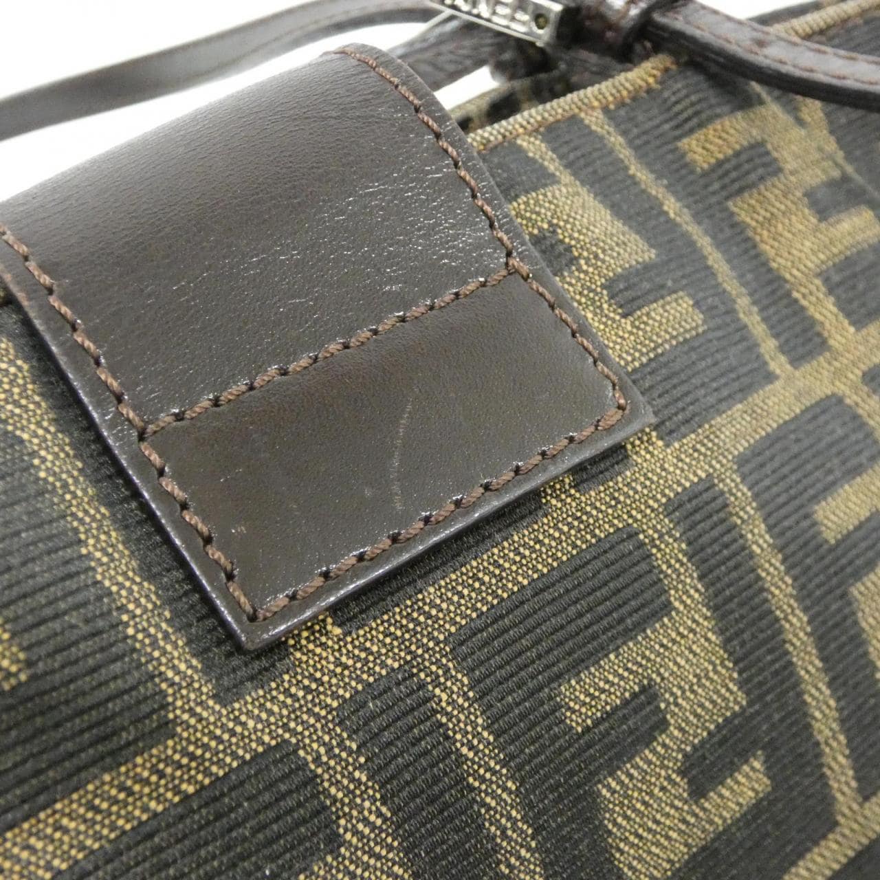 【ヴィンテージ】フェンディ 26726 ショルダーバッグ