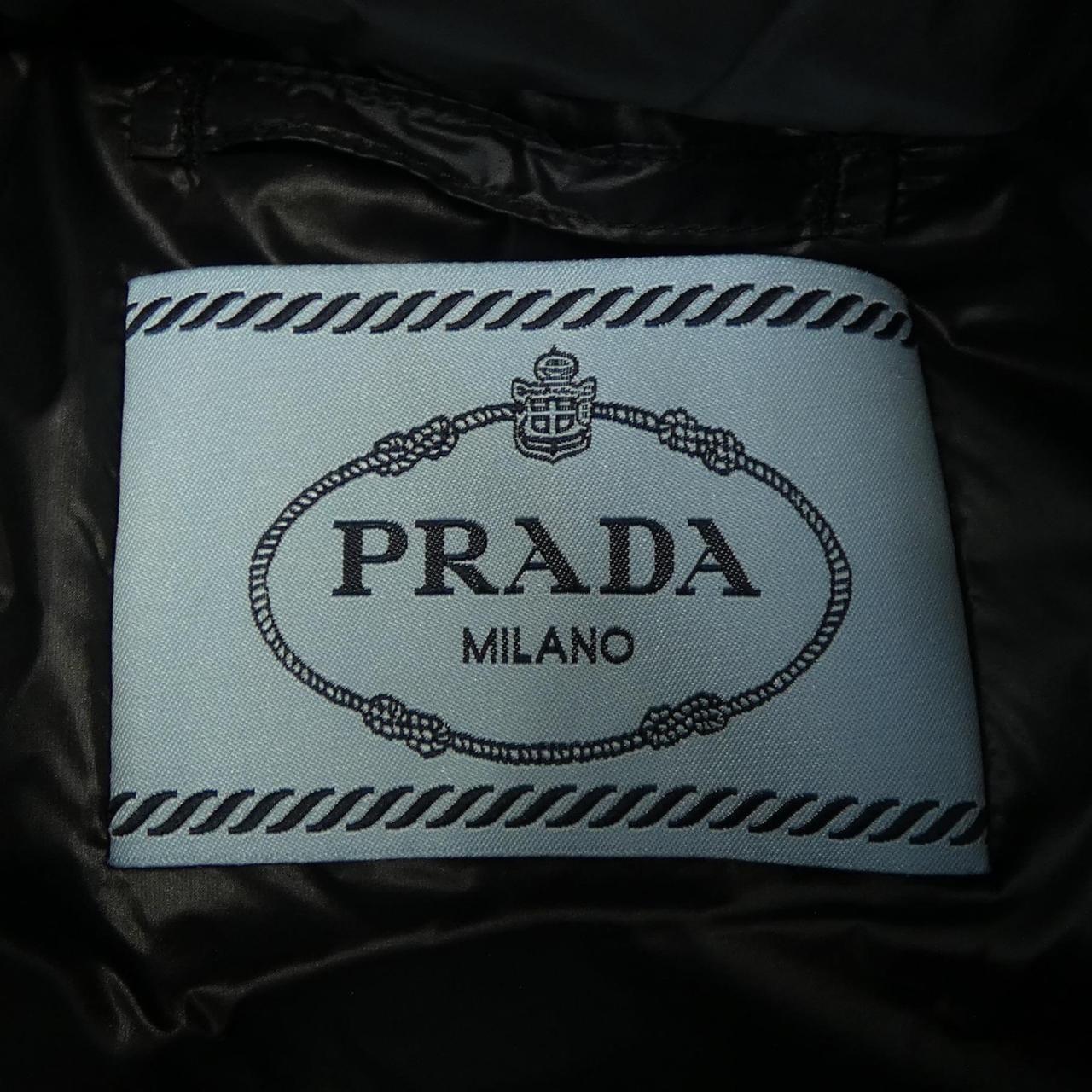 プラダ PRADA 29Y291 R141 AR0 ダウンベスト