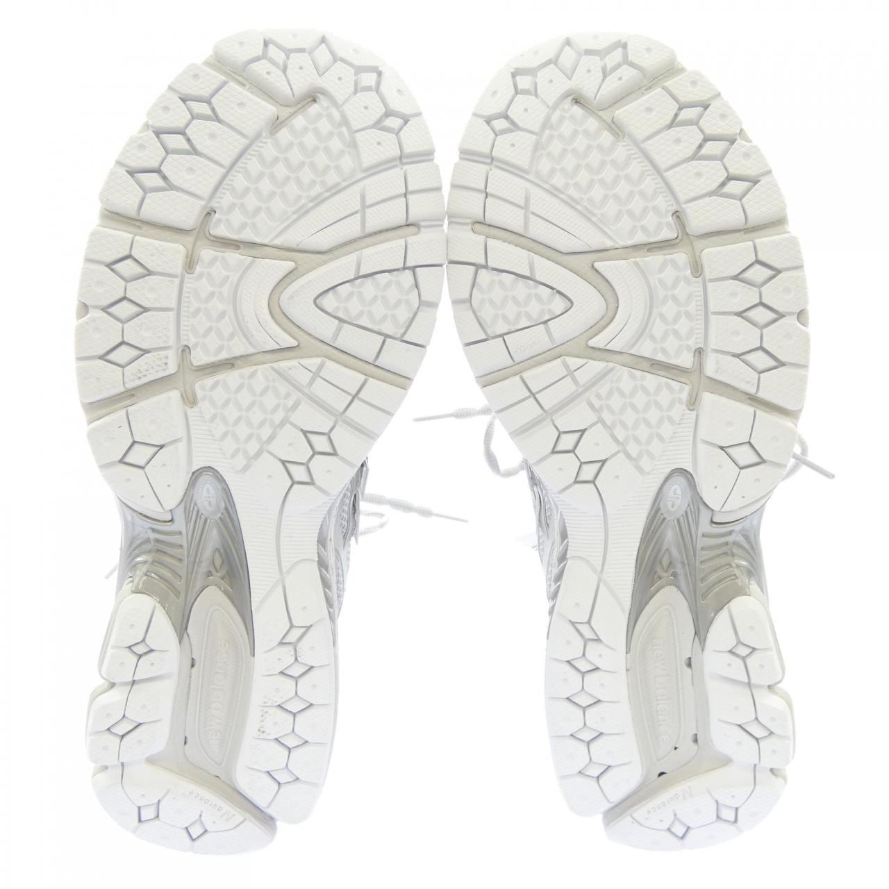 ニューバランス NEW BALANCE U1906WFE スニーカー