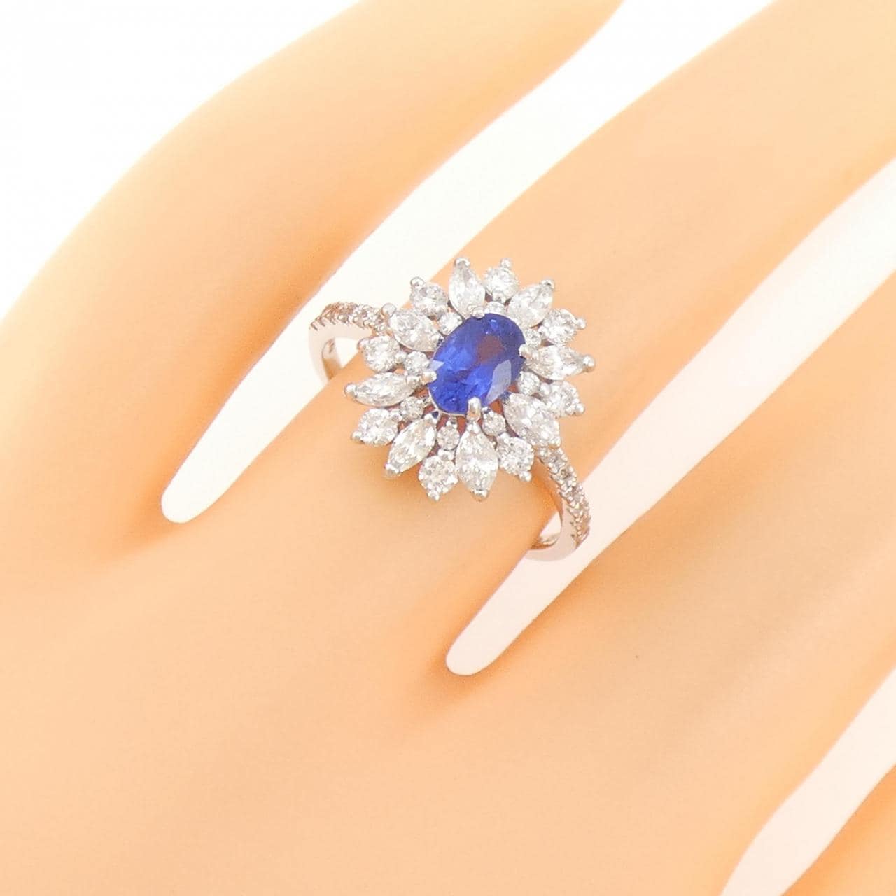 [新品] K18WG 蓝宝石戒指 0.58CT