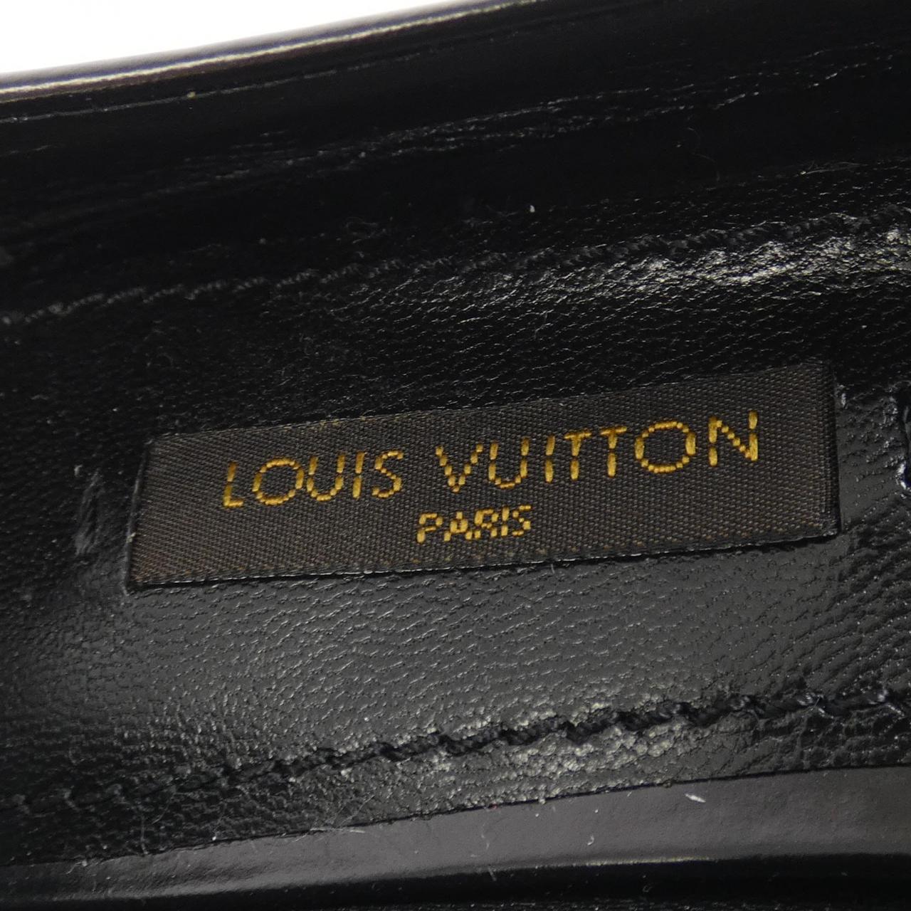 LOUIS VUITTON VUITTON flat shoes