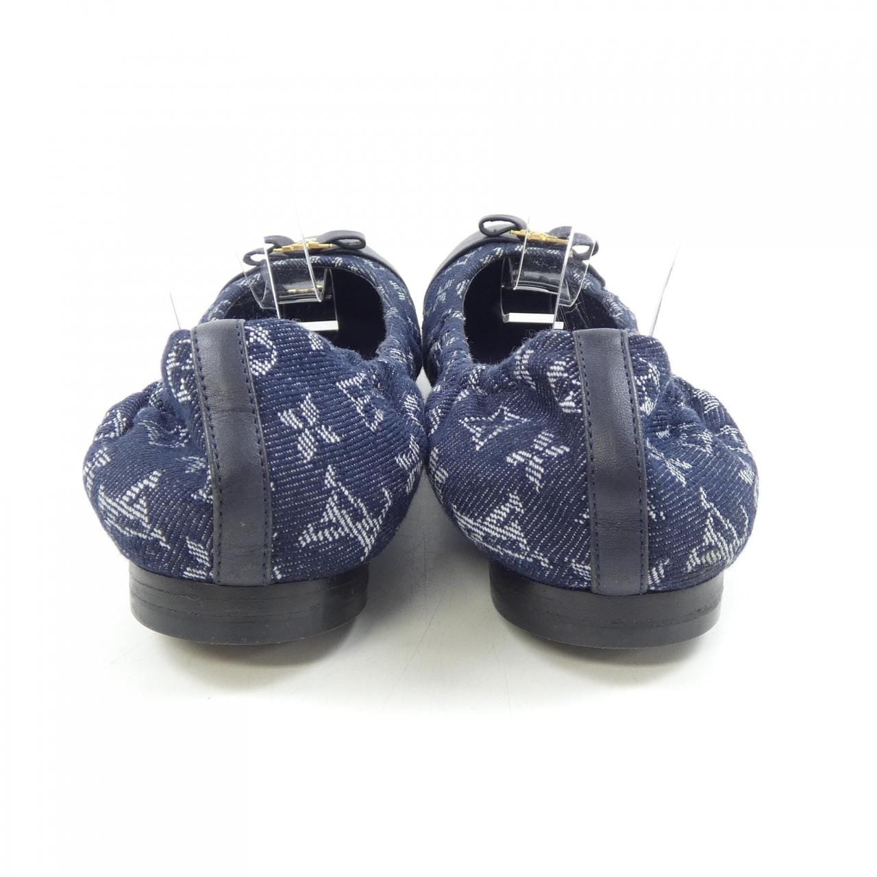 ルイヴィトン LOUIS VUITTON フラットシューズ