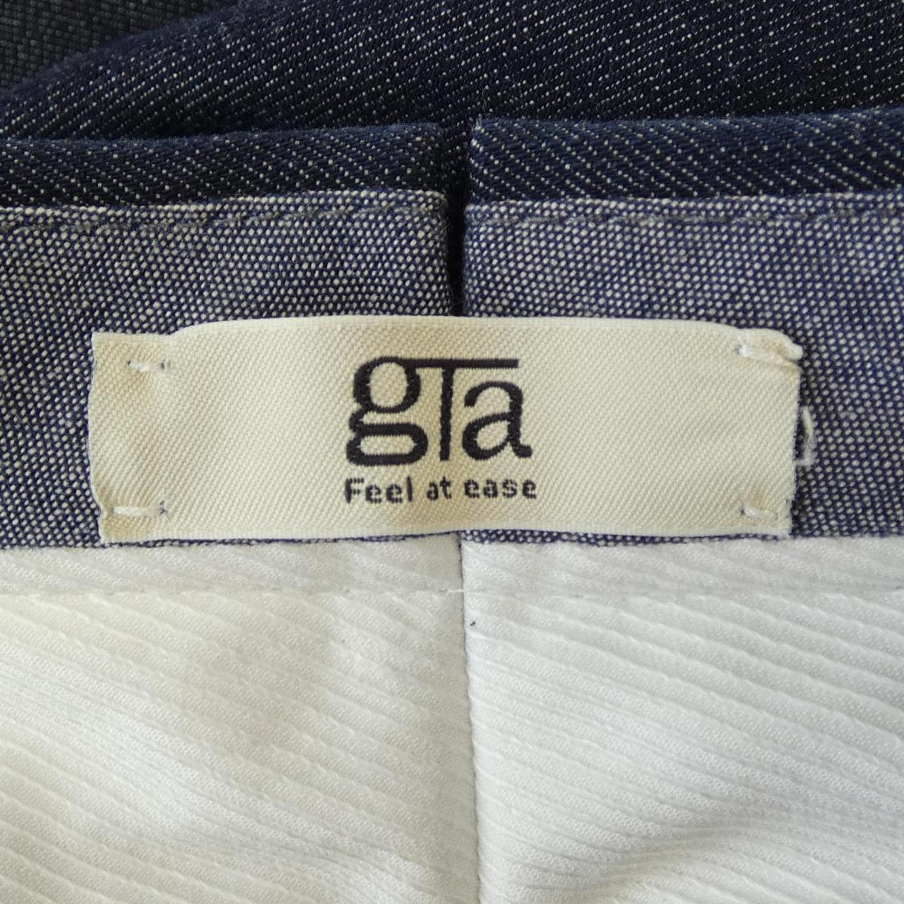 ジーティーアー G.T.A ジーンズ