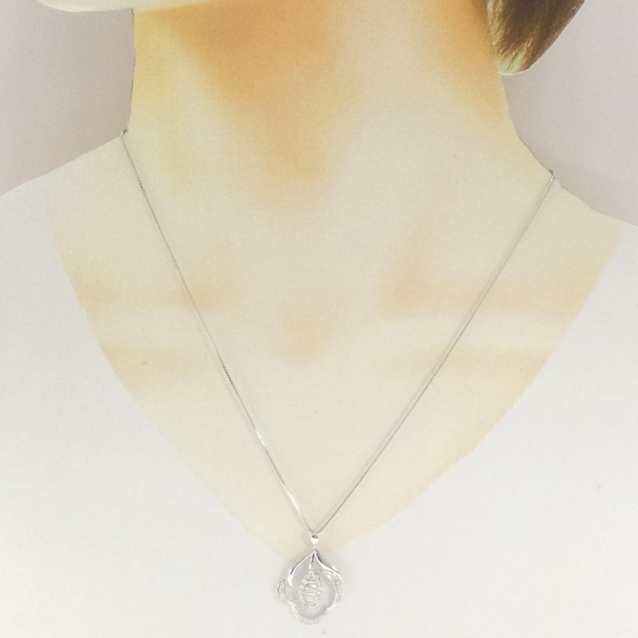 K18WG ダイヤモンド ネックレス 0.50CT