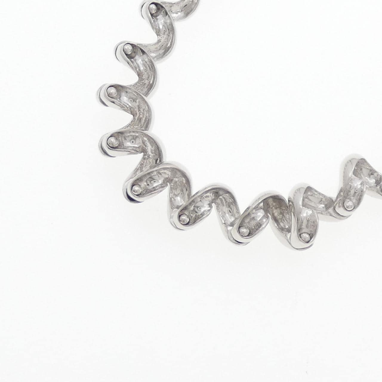 ブシュロン 750WG ネックレス