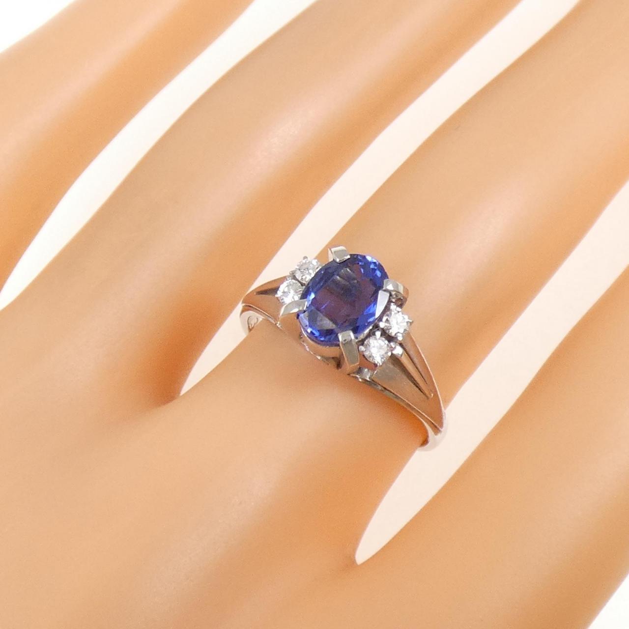 PT850 サファイヤ リング 1.36CT