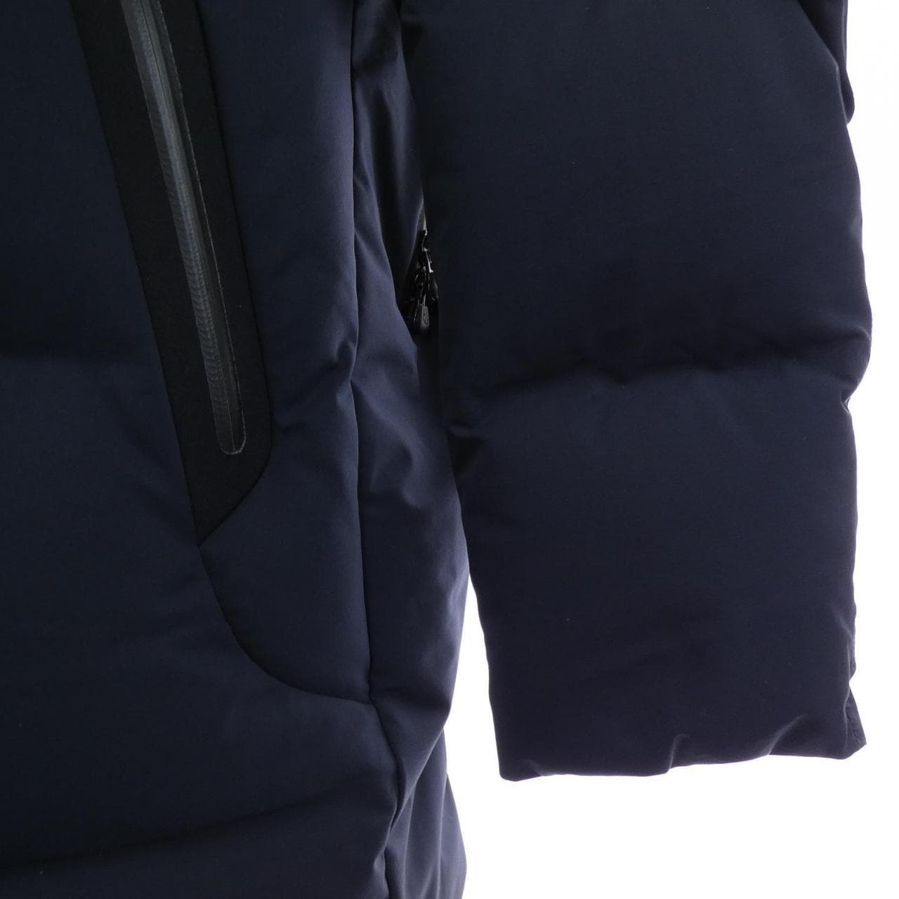 Descente DESCENTE down jacket