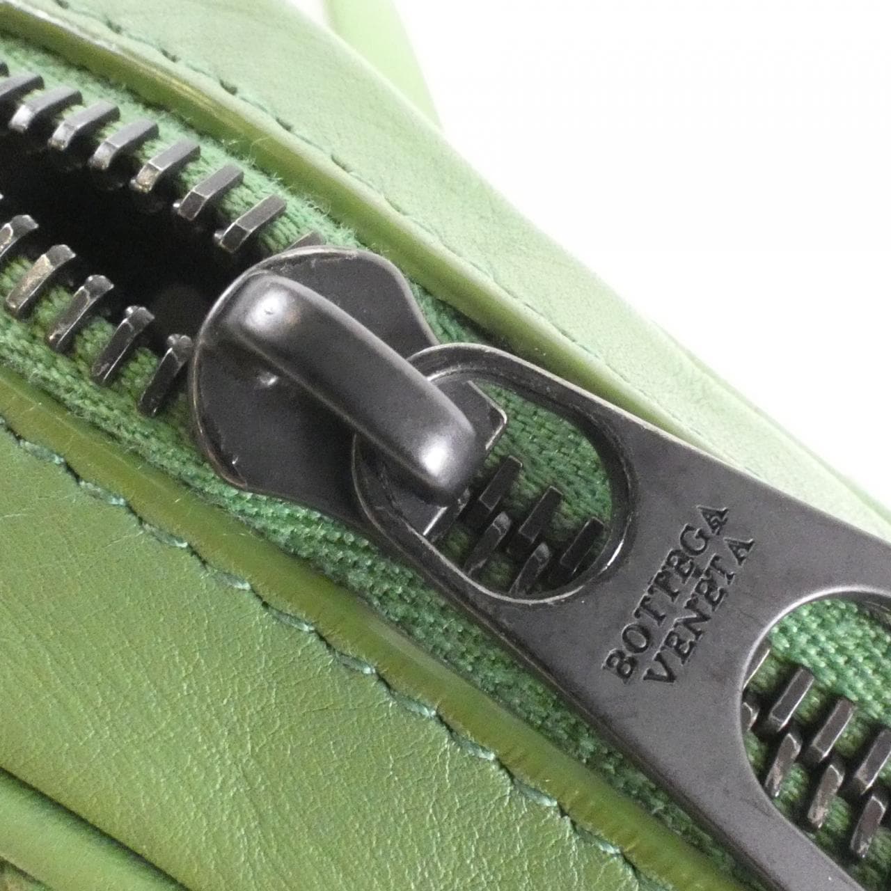 ボッテガヴェネタ 522903 V4651 ショルダーバッグ