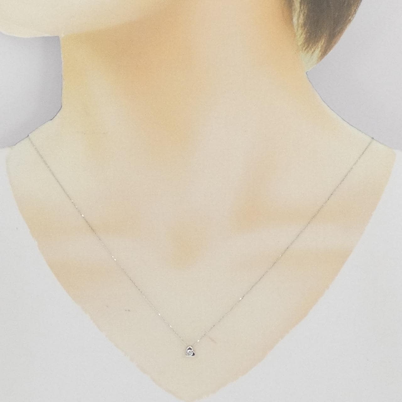 K18WG 心形钻石项链 0.08CT