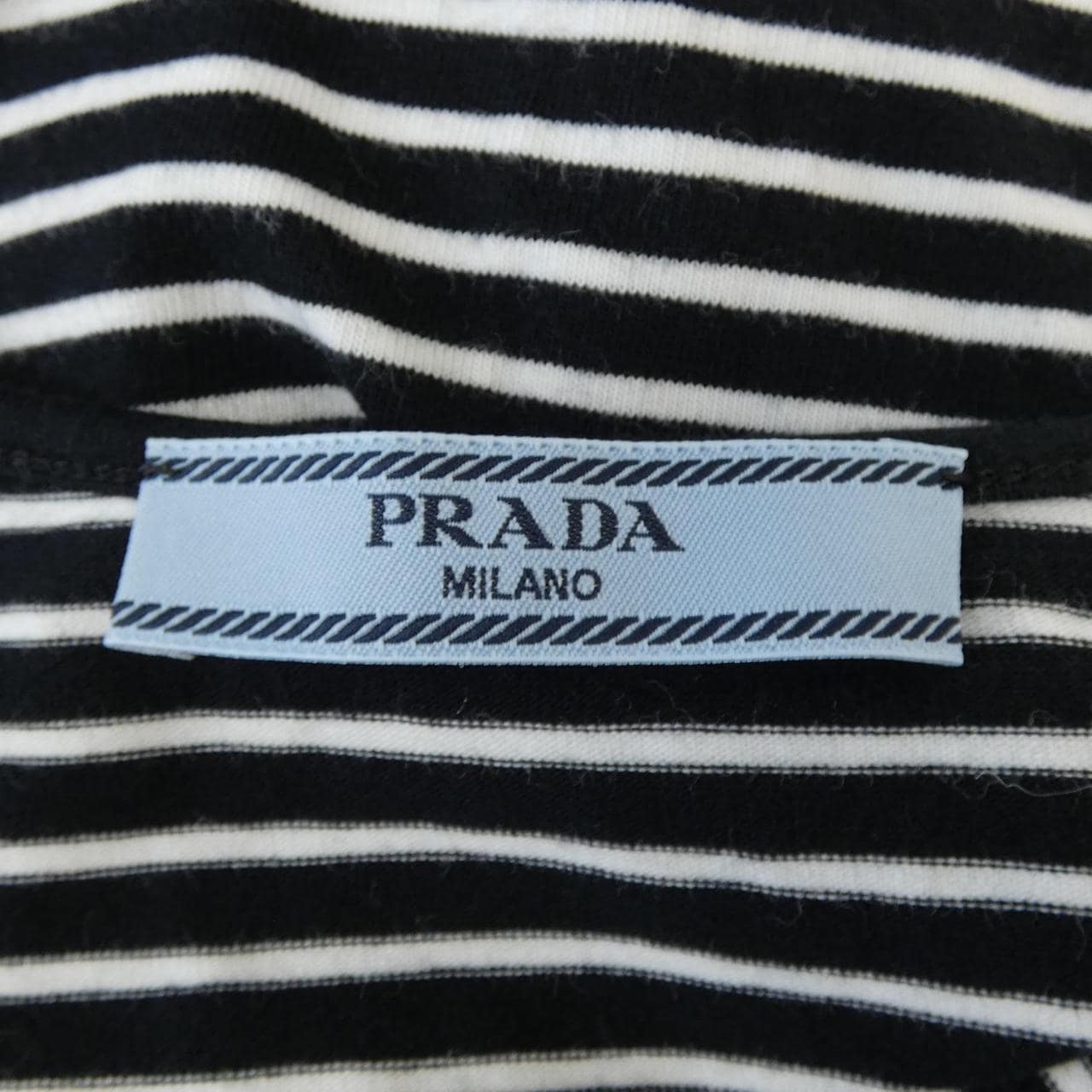 プラダ PRADA トライアングルロゴ 39577 SOOO 1403 Tシャツ