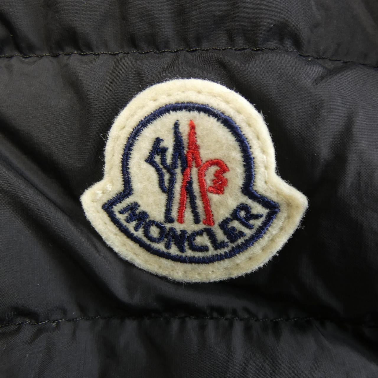 【新品】モンクレール MONCLER ダウンジャケット