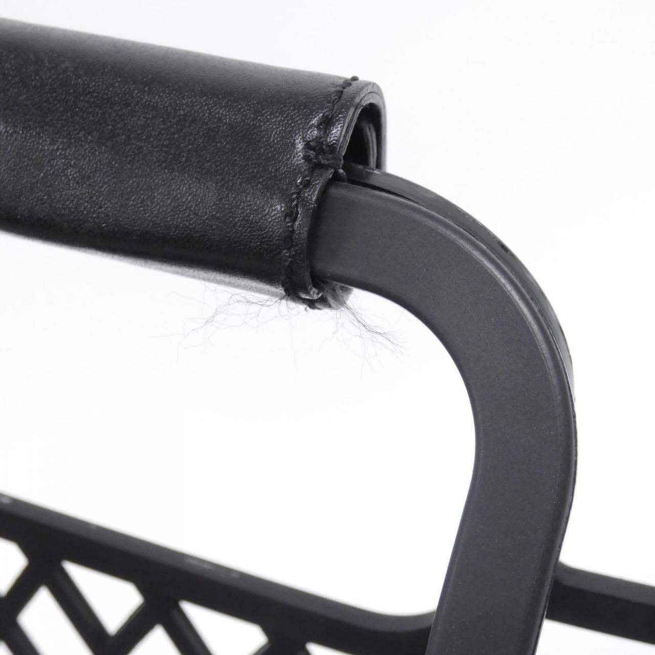 フェンディ フェンディ バスケット ミディアム 8BH389 AFG3 バッグ