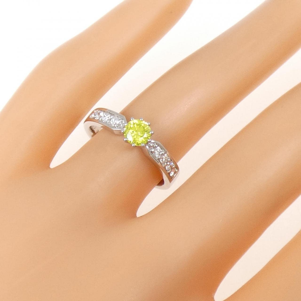 PT900 ダイヤモンド リング 0.375CT