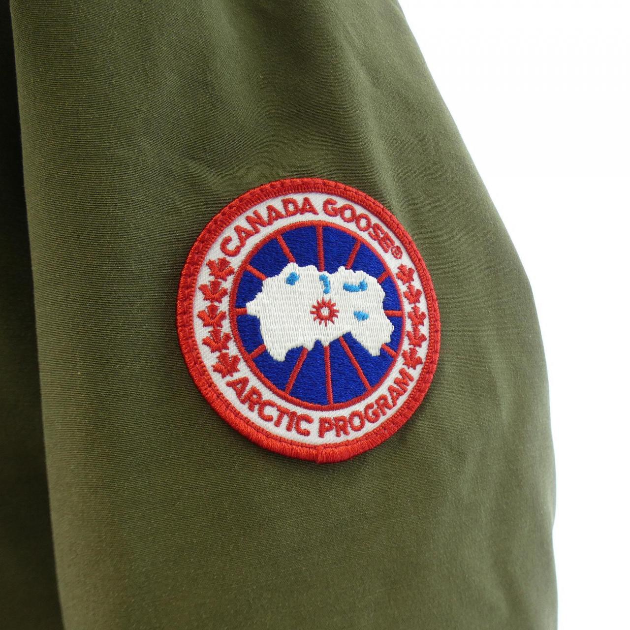 Canada goose CANADA GOOSE down jacket