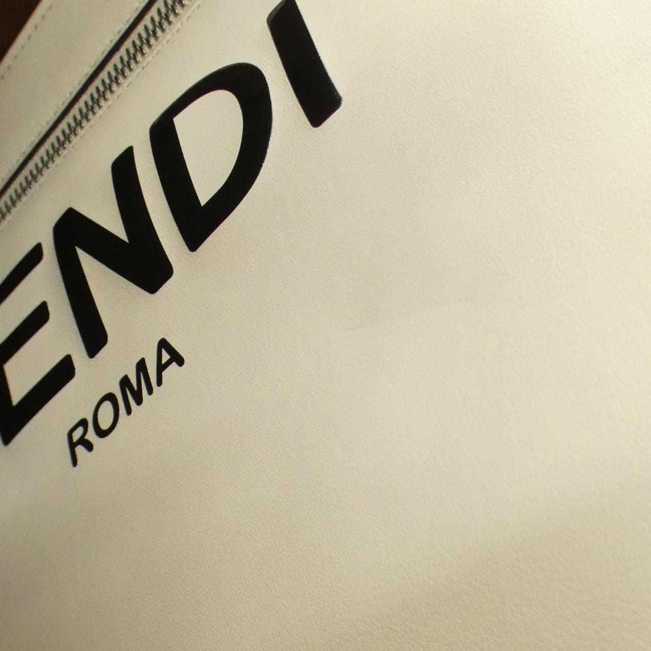 FENDI Peekaboo I See You 中 7VA529 AGQI 包