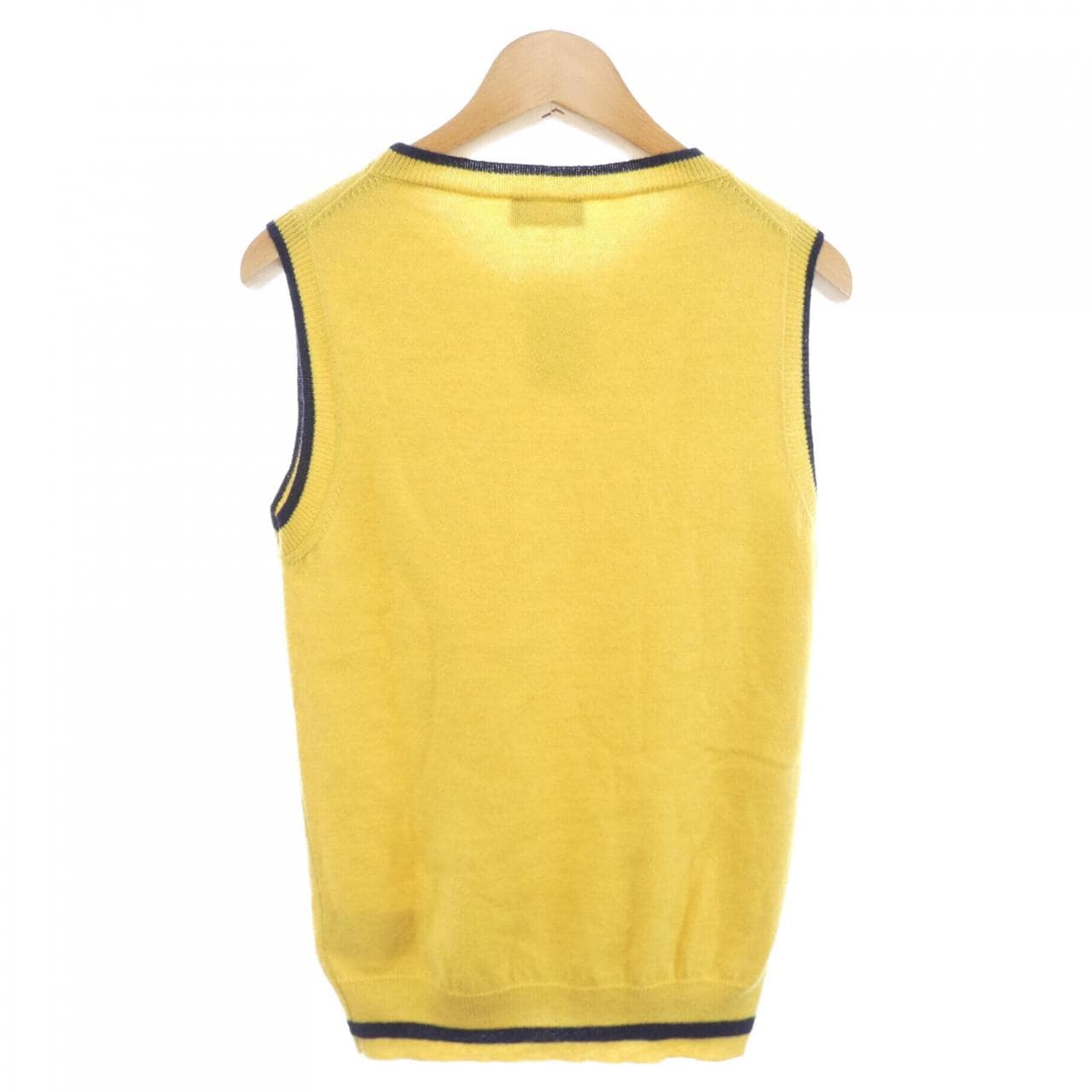 エルマンノシュエルビーノ ERMANNO SCERVINO ベスト