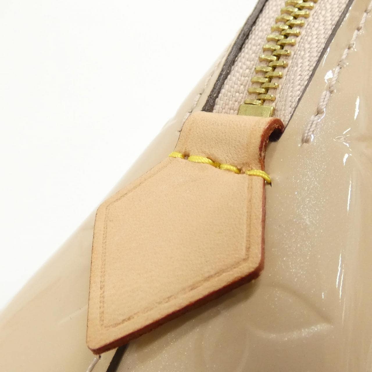 ルイヴィトン ヴェルニ ポシェット コスメティック M90086 ポーチ