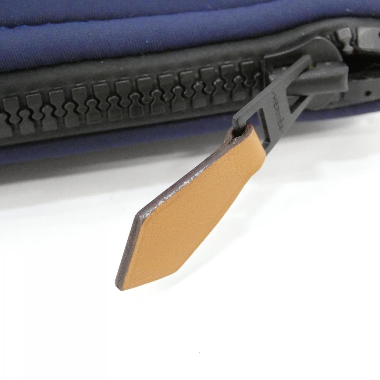 エルメス ネオバイン GM 102950M ポーチ