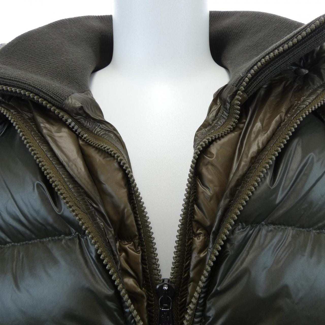 モンクレール MONCLER ZIN ダウンジャケット