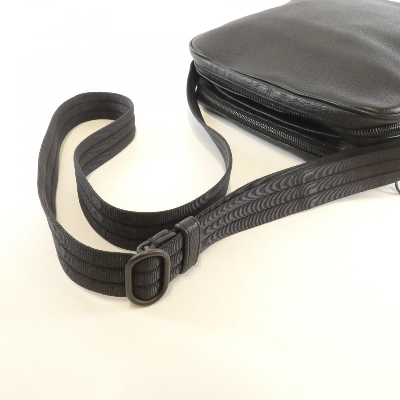 ボッテガヴェネタ 451152 VQ928 ショルダーバッグ