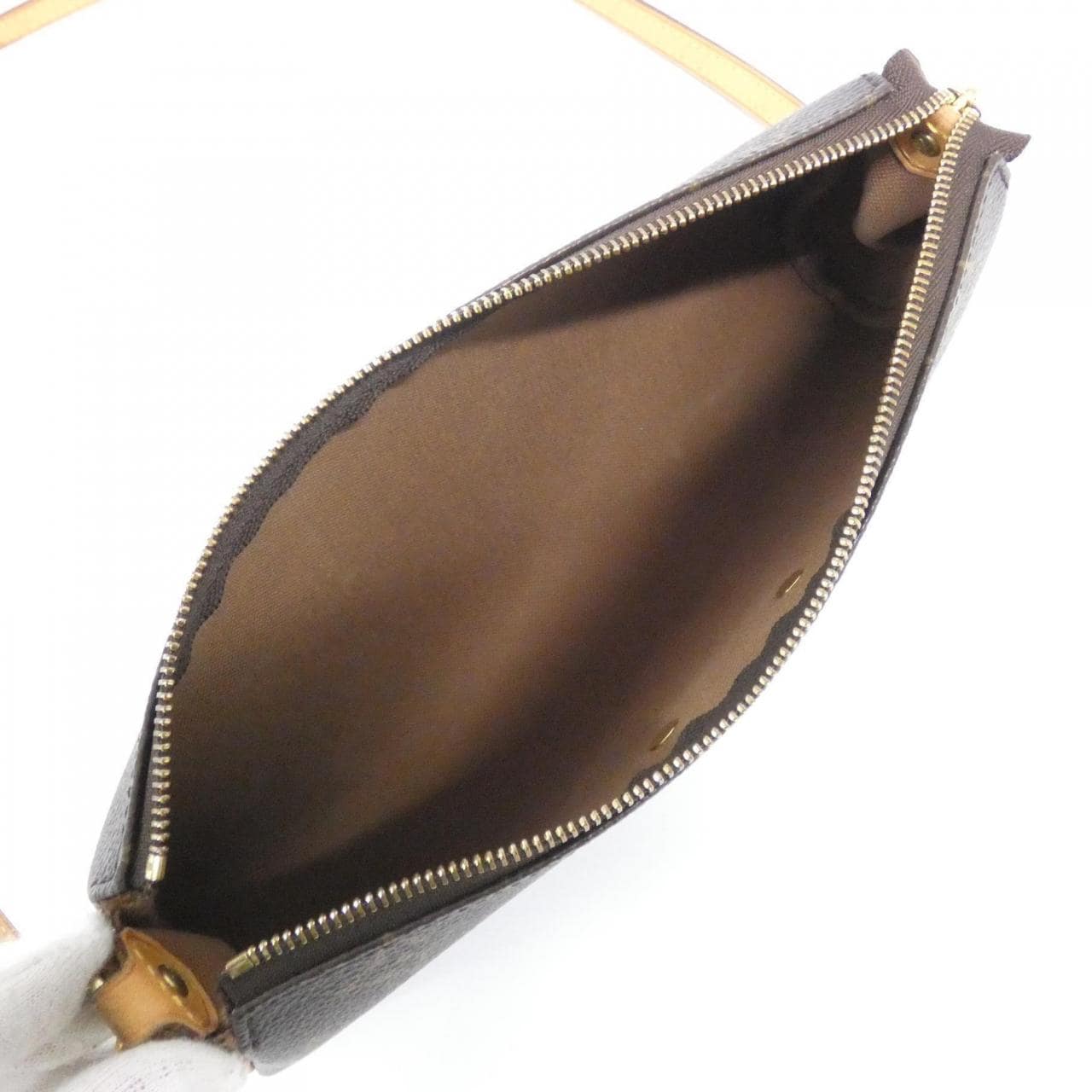 ルイヴィトン モノグラム エヴァ M95567 ショルダーバッグ