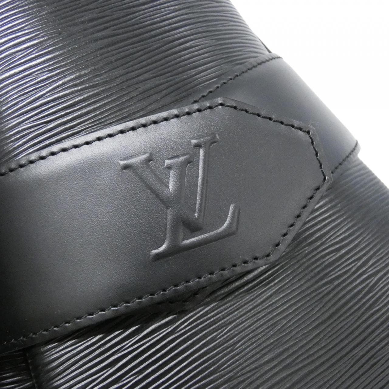 ルイヴィトン エピ サック デ ポール 30cm M80192 ショルダーバッグ