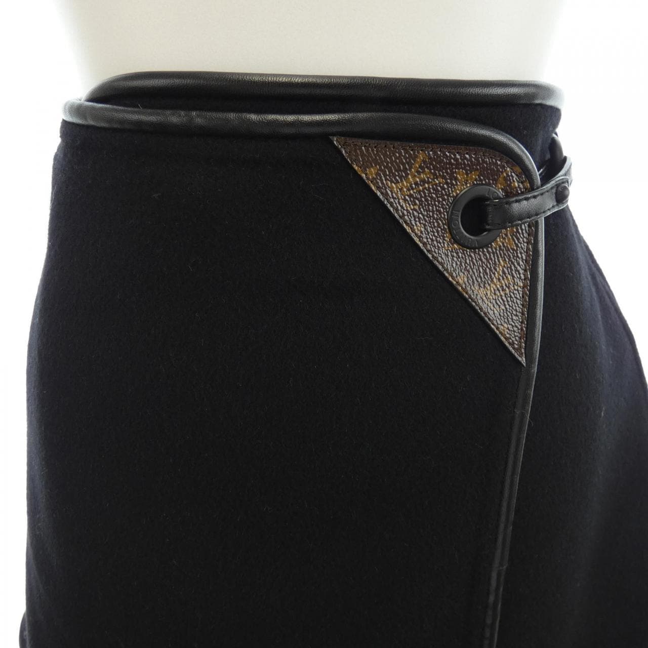 ルイヴィトン LOUIS VUITTON FTJU39QWE スカート