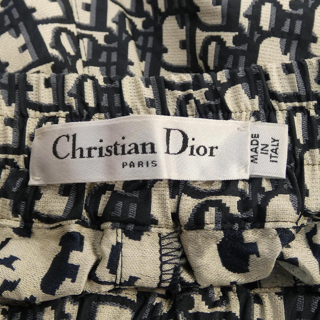クリスチャンディオール CHRISTIAN DIOR ディオールオブリーク 117P21A2970 ショートパンツ