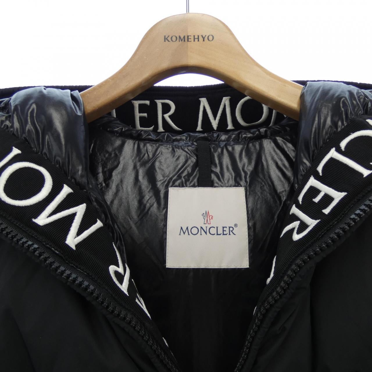 MONCLER MONCLER Down Jacket