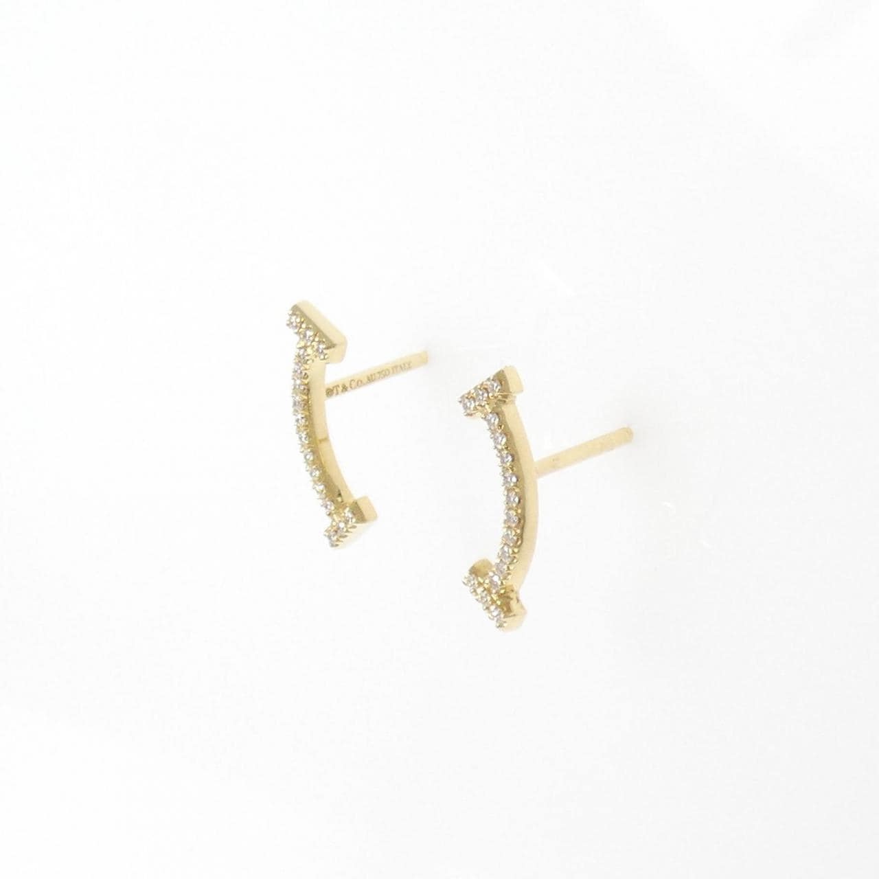 ティファニー Tスマイル ピアス