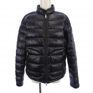 モンクレール MONCLER ダウンジャケット