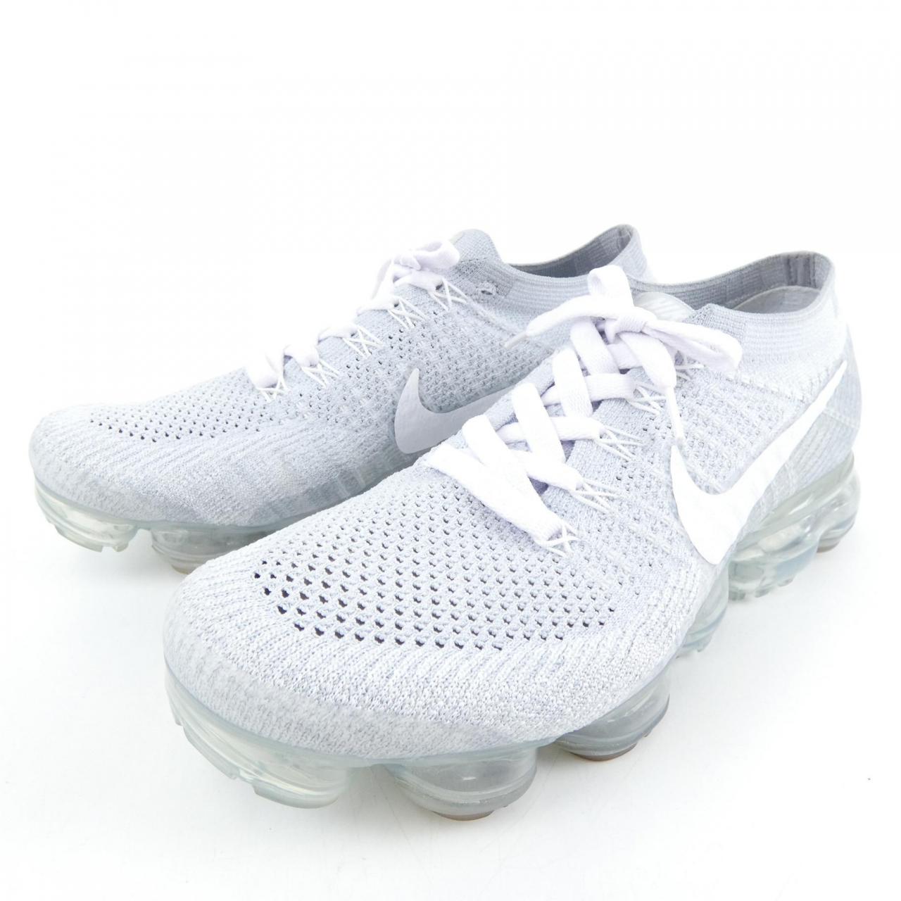 ナイキ NIKE スニーカー