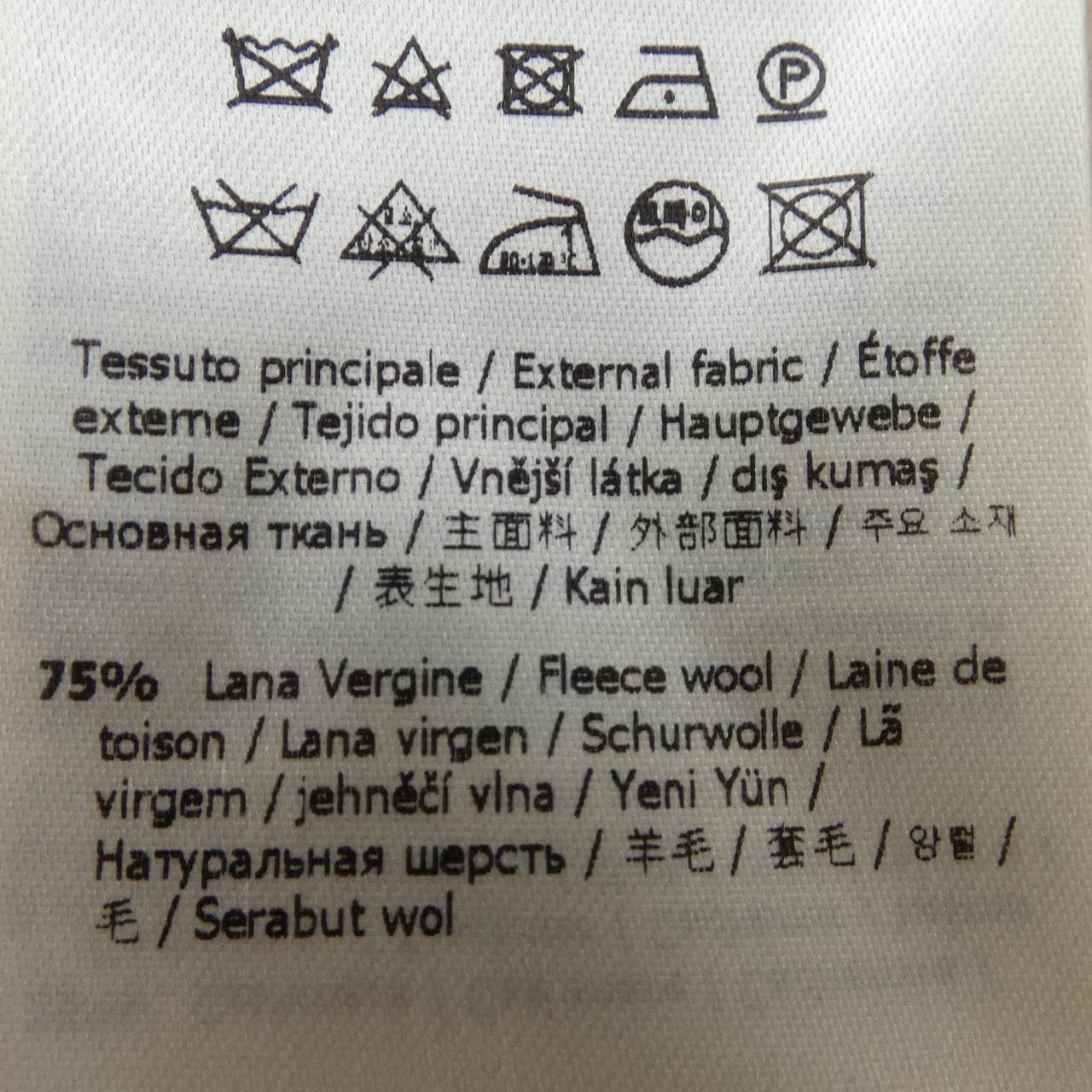フェンディ FENDI ケープ